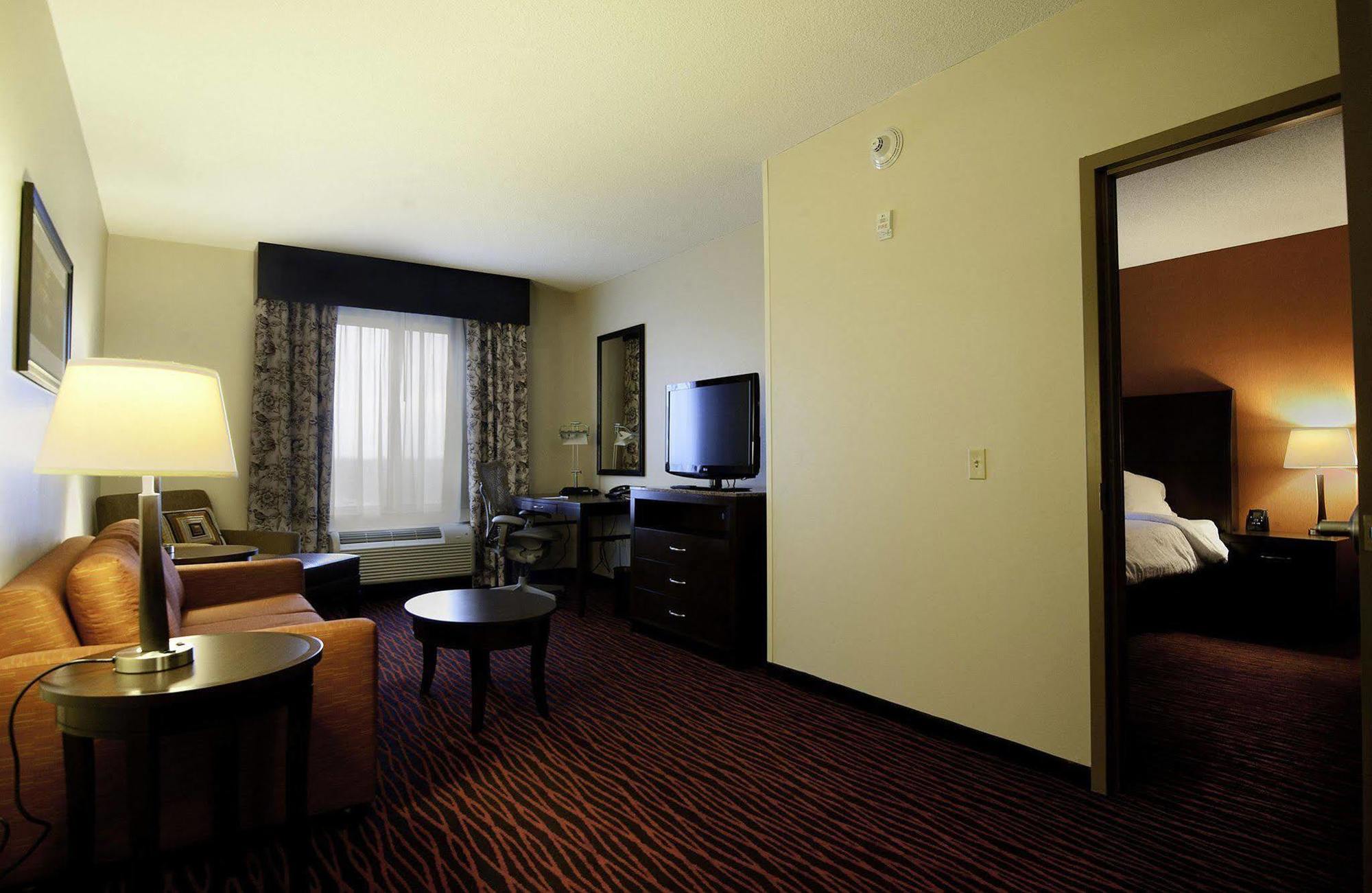 Hilton Garden Inn Clifton Park Værelse billede